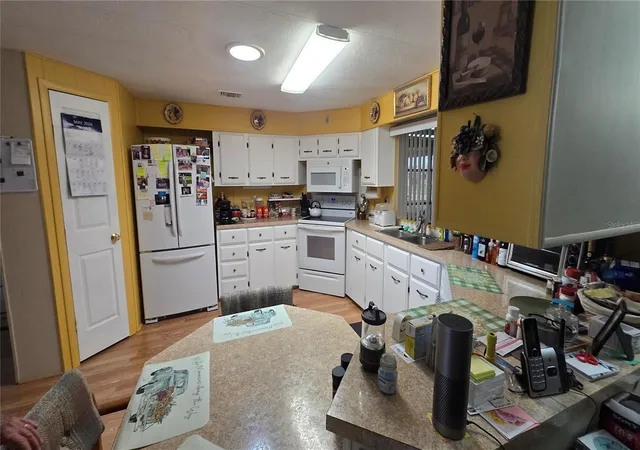 4th image of 6199 Oriole Blvd, Englewood, FL 34224 | MLS# D6147526