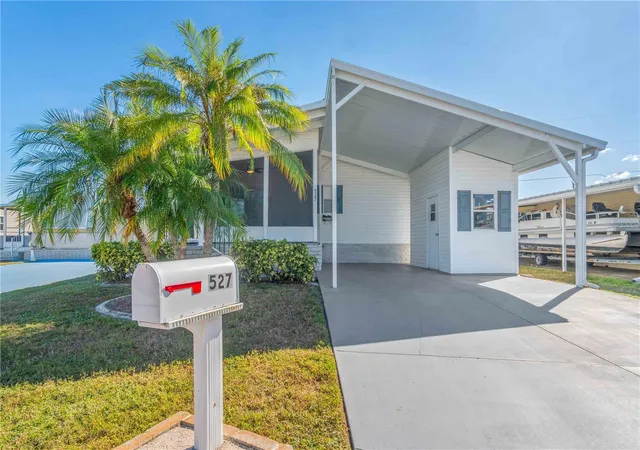 Photo 3 of Manufactured home for sale at 527 Fleetwood St, North Port, FL 34287 | MLS# A4694283 | Listing updated on 2026-09-05