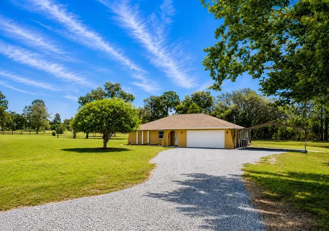 Photo 1 of Single family home for sale at 9086 Grove Rd, Brooksville, FL 34613 | MLS# TB8510559 | Listing updated on 2026-08-05