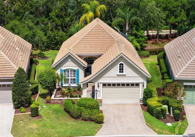 Homes for sale in Bradenton, FL | 7928 Suntree Gln, Bradenton, FL 34202 | MLS# A4694294