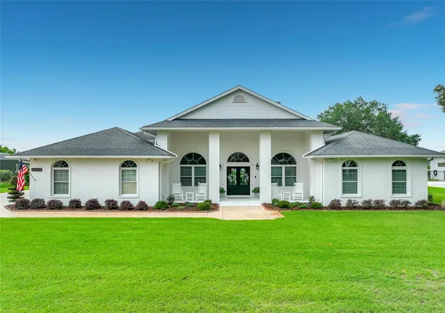 3rd image of 34449 Parkview Ave, Eustis, FL 32736 | MLS# O6409420