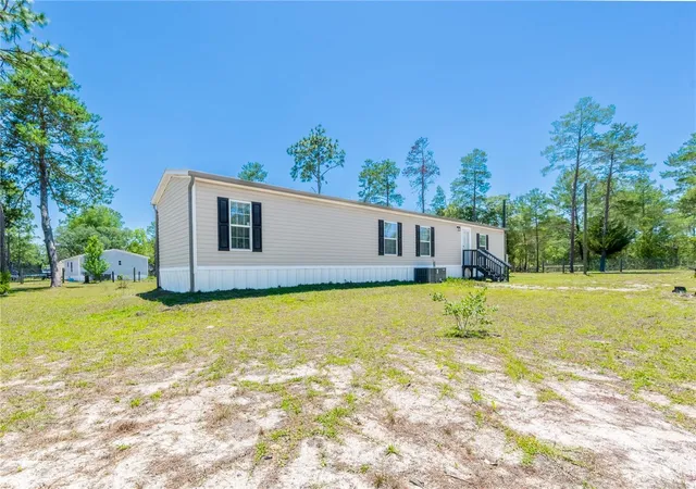 3rd image of 191 Ne 136Th Ct, Williston, FL 32696 | MLS# GC540466