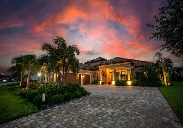 Homes for sale in Lakewood Ranch, FL | 5580 Mulligan Wy, Lakewood Ranch, FL 34211 | MLS# A4694307