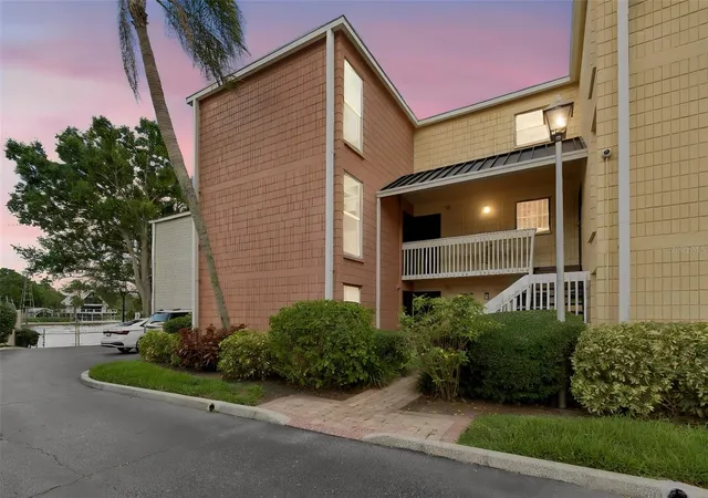 1st image of 2424 W Tampa Bay Blvd, Tampa, FL 33607