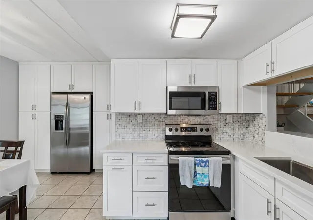 4th image of 2424 W Tampa Bay Blvd, Tampa, FL 33607