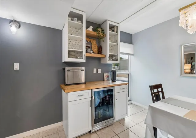 5th image of 2424 W Tampa Bay Blvd, Tampa, FL 33607