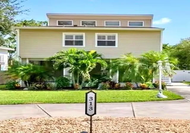3rd image of 313 Crystal Beach Ave, Crystal Beach, FL 34681 | MLS# O6409459