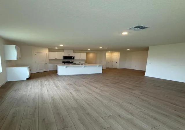 Photo 2 of Single family home for sale at 876 Britton Loop, St Cloud, FL 34771 | MLS# O6409461 | Listing updated on 2026-10-07