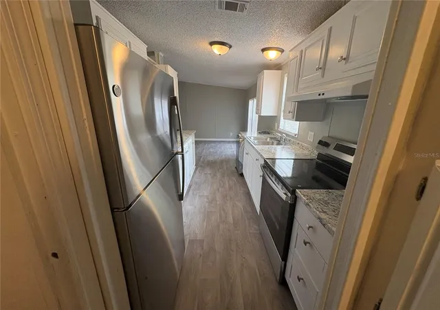 5th image of 12708 Farmettes Rd, Lakeland, FL 33809 | MLS# B4902262