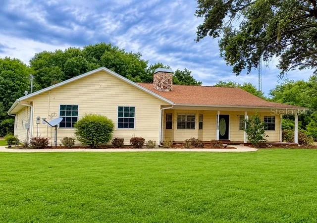 Single family home for sale at 204 Jefferson Dr, LAKE PLACID, FL 33852 | MLS# L4962044