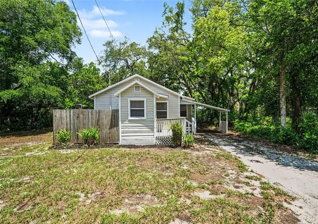 2nd image of 828 E 145th Ave, Tampa, FL 33613 | MLS# O6409491