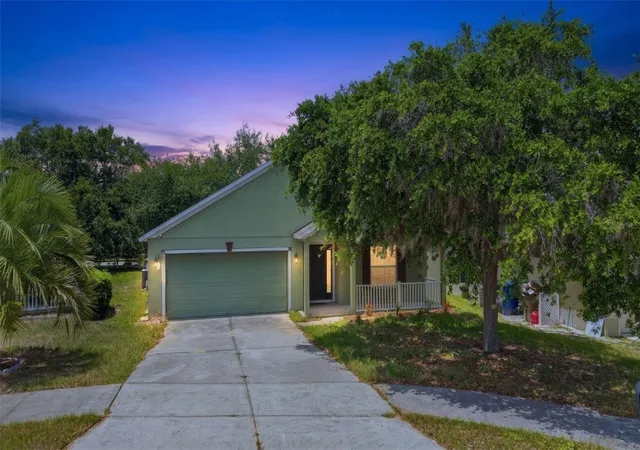 1st image of 3002 Lorimer Ct, Groveland, FL 34736 | MLS# G5112622
