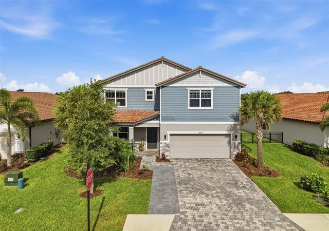 4th image of 3726 Savanna Palms Ct, Bradenton, FL 34211 | MLS# W7885938