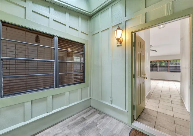 Homes for sale in Sarasota, FL | 5015 Barrington Cir #201, Sarasota, FL 34234 | MLS# A4694338