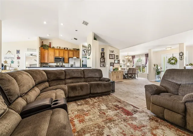 Photo 4 of Single family home for sale at 33 Royal Leaf Ln, Palm Coast, FL 32164 | MLS# FC318675 | Listing updated on 2026-05-24