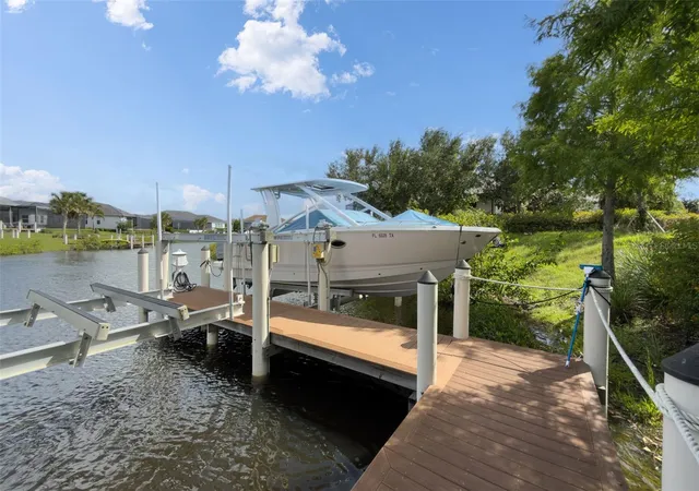 Photo 3 of Single family home for sale at 11721 Rive Isle Run, Parrish, FL 34219 | MLS# A4694339 | Listing updated on 2026-09-12