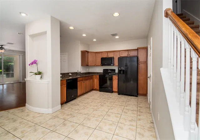 2nd image of 403 Harbor Ridge Dr, Palm Harbor, FL 34683 | MLS# TB8510696