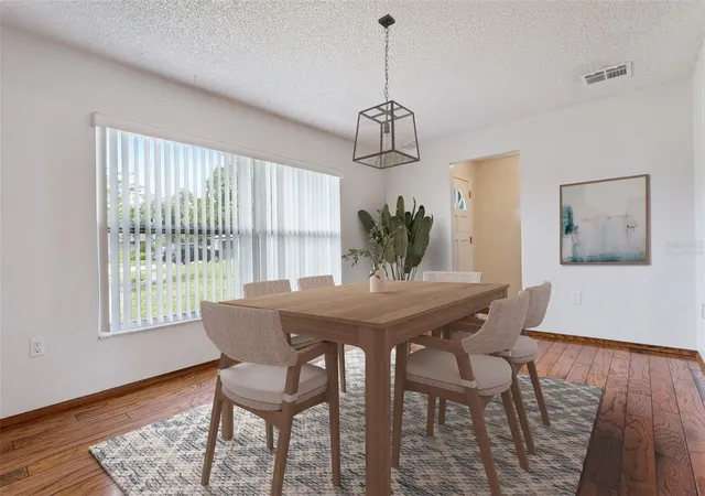 Photo 3 of Single family home for sale at 4101 Playa Ct, Belle Isle, FL 32812 | MLS# O6409531 | Listing updated on 2026-09-25
