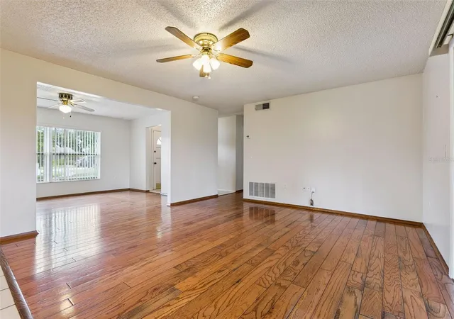 4th image of 4101 Playa Ct, Belle Isle, FL 32812 | MLS# O6409531