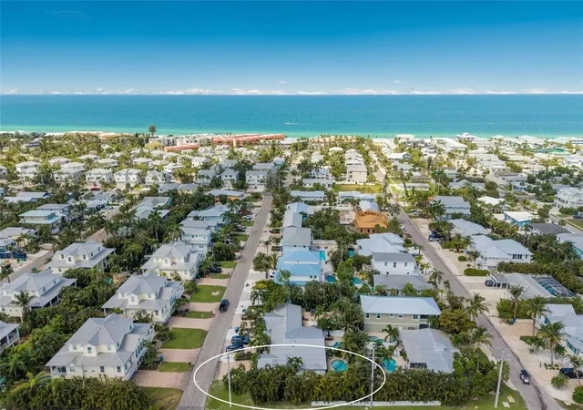 Single family home for sale at 324 64th Street, HOLMES BEACH, FL 34217 | MLS# A4694348