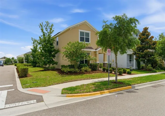 Photo 2 of Single family home for sale at 11932 Hometown Pl, Orlando, FL 32832 | MLS# O6409536 | Listing updated on 2026-09-29