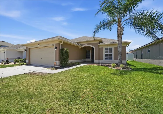 Photo 1 of Single family home for sale at 698 Winthrop Dr, Spring Hill, FL 34609 | MLS# TB8510711 | Listing updated on 2026-10-06