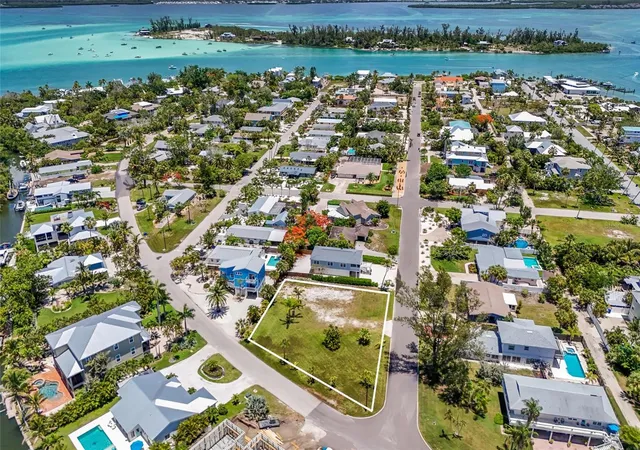4th image of 591 Russell St, Longboat Key, FL 34228 | MLS# A4694355