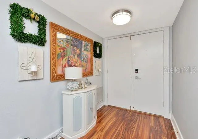 5th image of 220 Belleview Blvd #203, Belleair, FL 33756 | MLS# TB8510713
