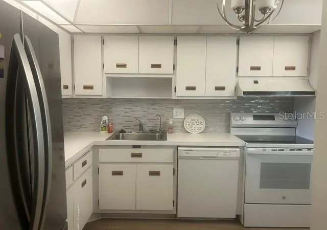 Photo 1 of Condo for sale at 7461 W Country Clb Dr N #402, Sarasota, FL 34243 | MLS# A4694358 | Listing updated on 2026-08-05