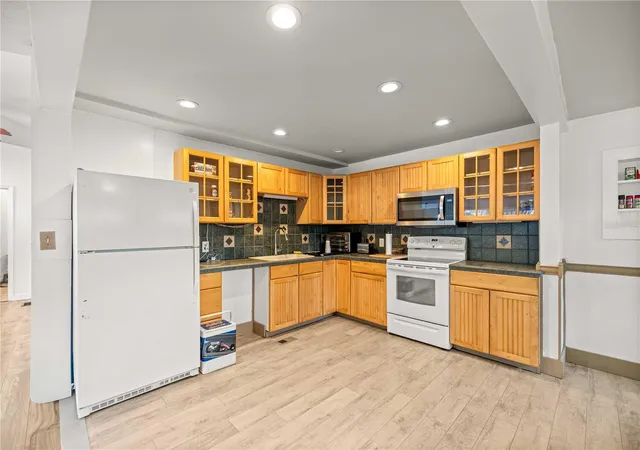 Photo 2 of Single family home for sale at 22535 SW 117th Street, Dunnellon, FL 34431 | MLS# OM725084 | Listing updated on 2026-09-19