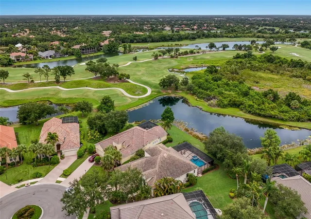 2nd image of 12710 Stone Ridge Pl, Lakewood Ranch, FL 34202 | MLS# A4694370