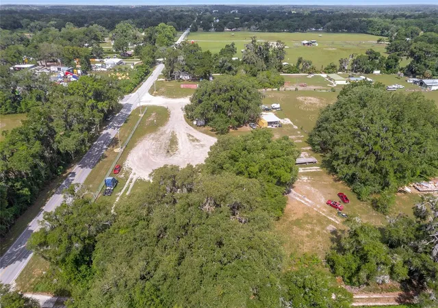 2nd image of 1751 E Hwy 329, Citra, FL 32113 | MLS# G5112640