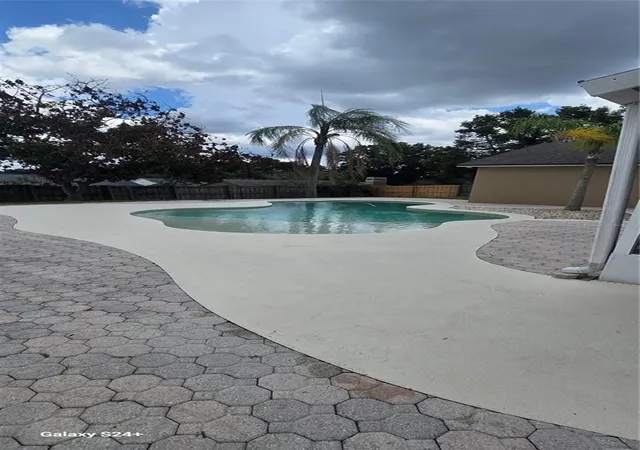 3rd image of 131 Clowson Ct, Ocoee, FL 34761 | MLS# TB8510776