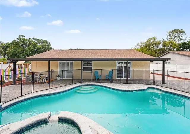 2nd image of 12601 Wood Ibis Wy, Tampa, FL 33624 | MLS# TB8510782