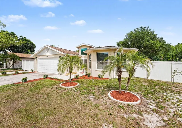 4th image of 12601 Wood Ibis Wy, Tampa, FL 33624 | MLS# TB8510782