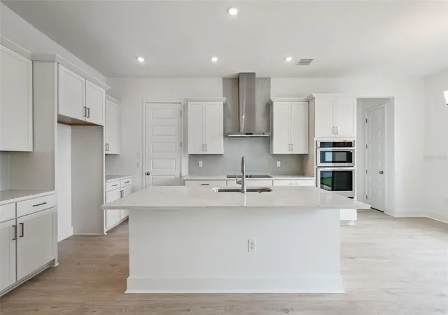 Photo 4 of Single family home for sale at 17422 Honeybell Tangelo Ct, Winter Garden, FL 34787 | MLS# O6409619 | Listing updated on 2026-10-21