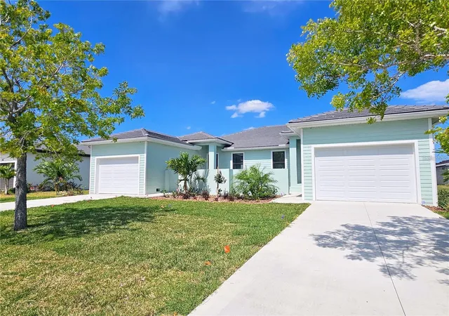 2nd image of 174 Madrid Blvd, Punta Gorda, FL 33950 | MLS# C7526418