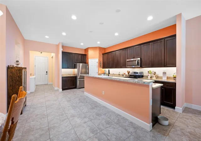 4th image of 5728 Stockport St, Riverview, FL 33578 | MLS# TB8510799