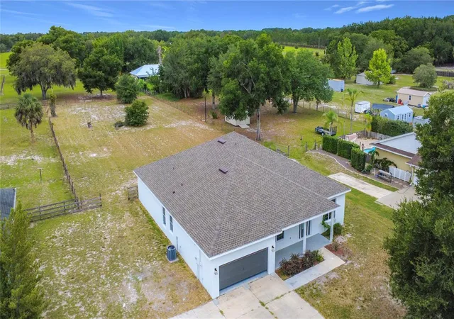 Photo 3 of Sale Pending at 28549 Shirley Shrs Rd, Tavares, FL 32778 | MLS# TB8510806 | Listing updated on 2026-08-26
