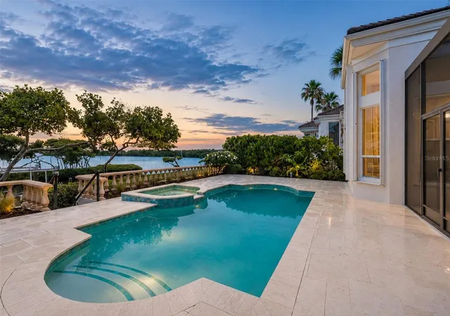 4th image of 3606 Fair Oaks Pl, Longboat Key, FL 34228 | MLS# A4694394