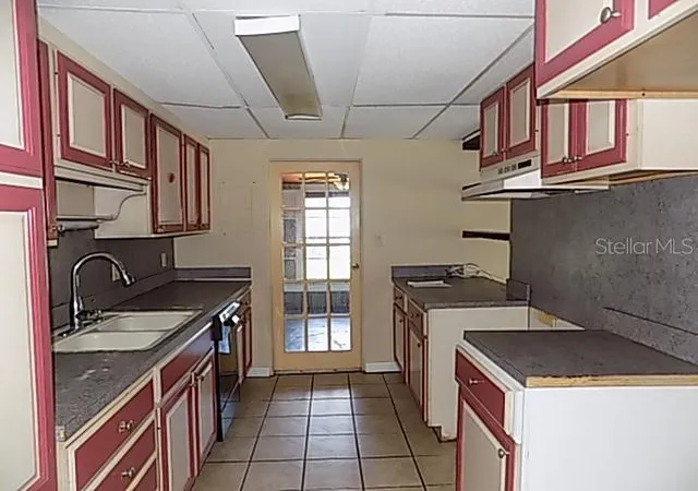 4th image of 1000 Dartmouth Dr, Bradenton, FL 34207 | MLS# A4694396
