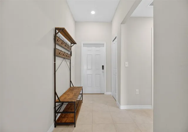 3rd image of 11216 Kelly Green Ave, Wimauma, FL 33598 | MLS# TB8510862