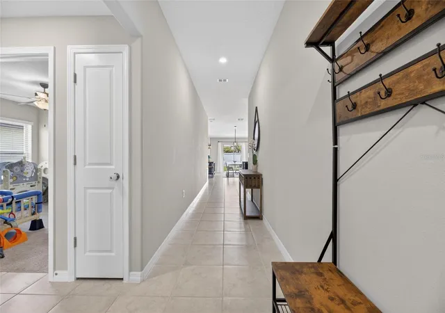 4th image of 11216 Kelly Green Ave, Wimauma, FL 33598 | MLS# TB8510862