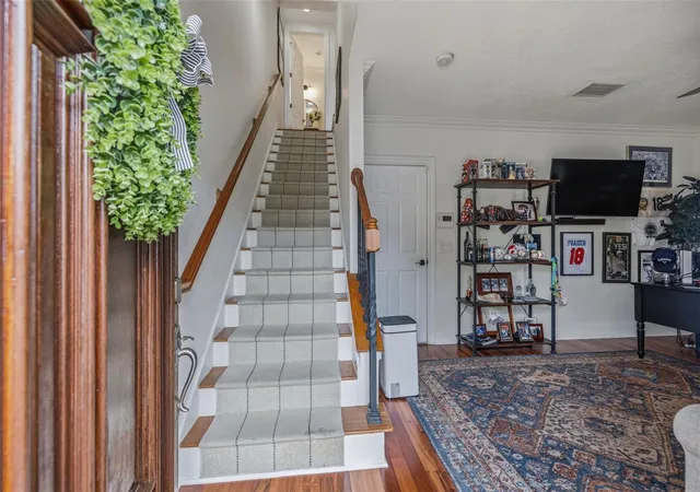 Photo 3 of Townhouse for sale at 2234 Soho Bay Ct, Tampa, FL 33606 | MLS# TB8510878 | Listing updated on 2026-10-02