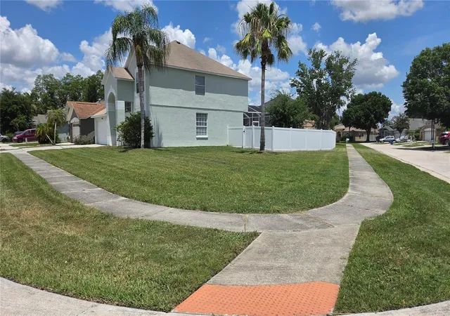 5th image of 10422 Glen Willow Ln, Tampa, FL 33647 | MLS# TB8510880