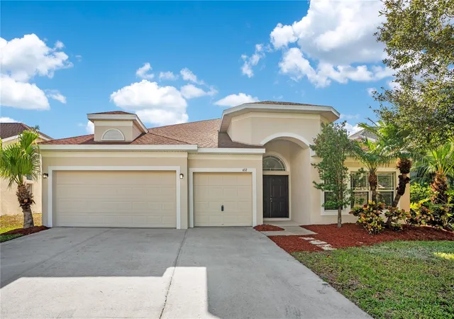 Photo 1 of Single family home for sale at 432 York Dale Dr, Ruskin, FL 33570 | MLS# O6409700 | Listing updated on 2026-09-01