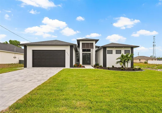 Homes for sale in Cape Coral, FL | 503 Sw 26Th Ave, Cape Coral, FL 33991 | MLS# C7526425