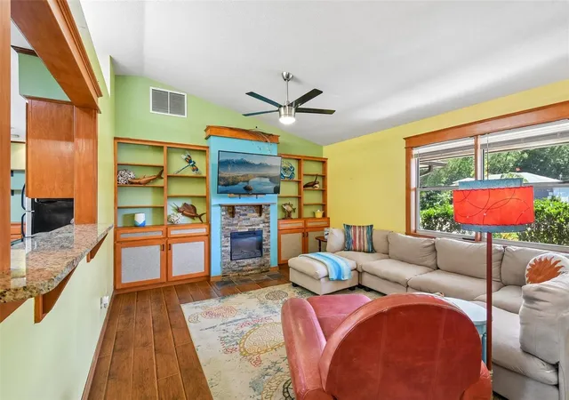 4th image of 58 Brittany Ln, Palm Coast, FL 32137 | MLS# FC318696