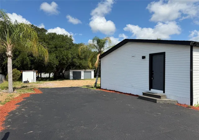 2nd image of 3609 Fdc Grove Rd, Davenport, FL 33837 | MLS# S5150359