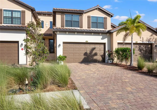 2nd image of 12460 Ghiberti Cir #202, Venice, FL 34293 | MLS# N6144426